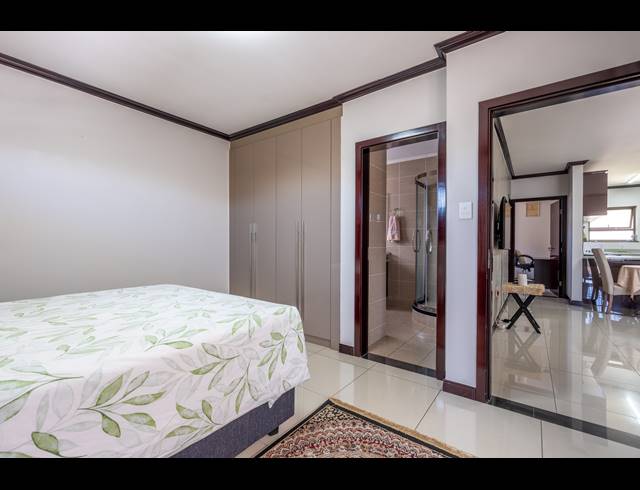 2 BEDROOM APARTMENT FOR SALE IN BROADACRES